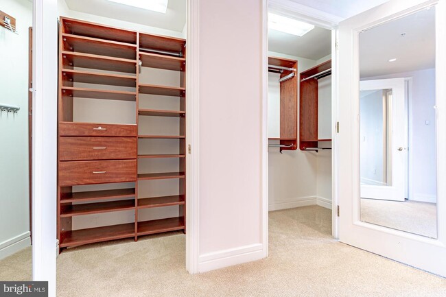 Foto del edificio - 1155 23rd St NW