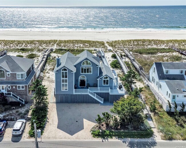 939 Dune Rd, Westhampton Beach, NY 11978 House Rental in Westhampton