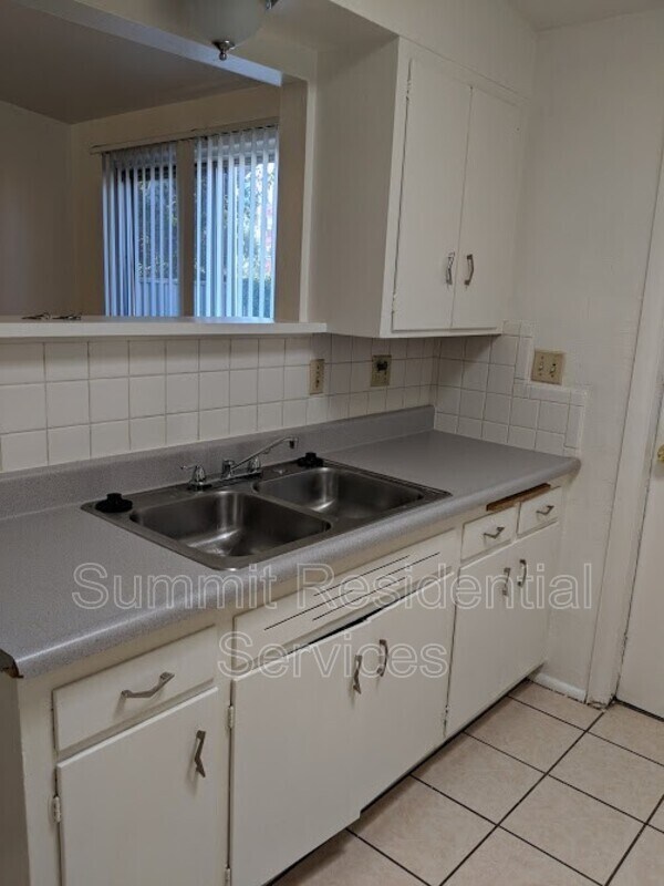 Foto del edificio - 1229 E Drachman St