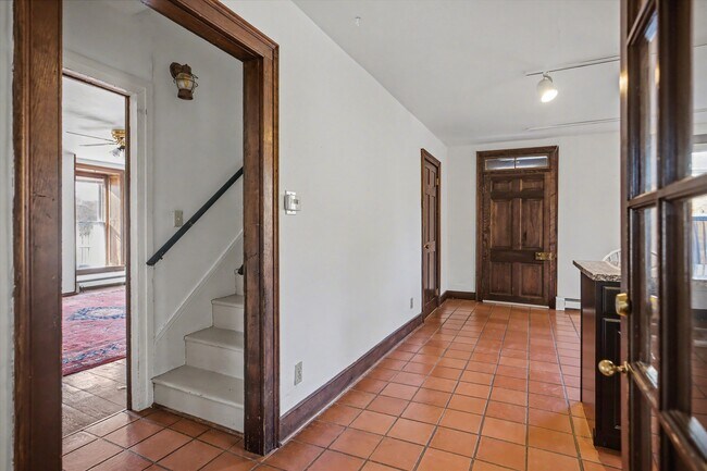 Foto del edificio - 739 Sergeantsville Rd