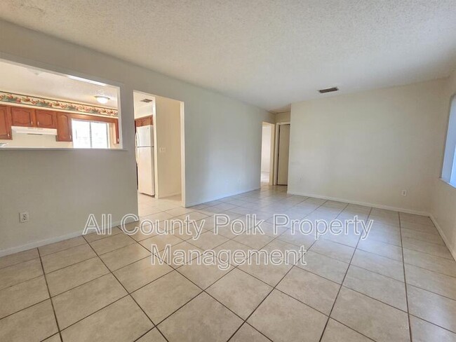 Building Photo - 265 Leelon Rd