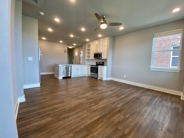 Foto del edificio - 1701 W Deane St