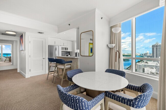 Foto del edificio - 4343 Collins Ave