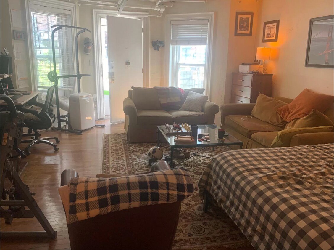 Foto principal - 307 Beacon St