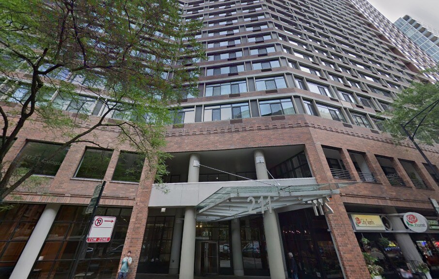 Primary Photo - 211 E Ohio St