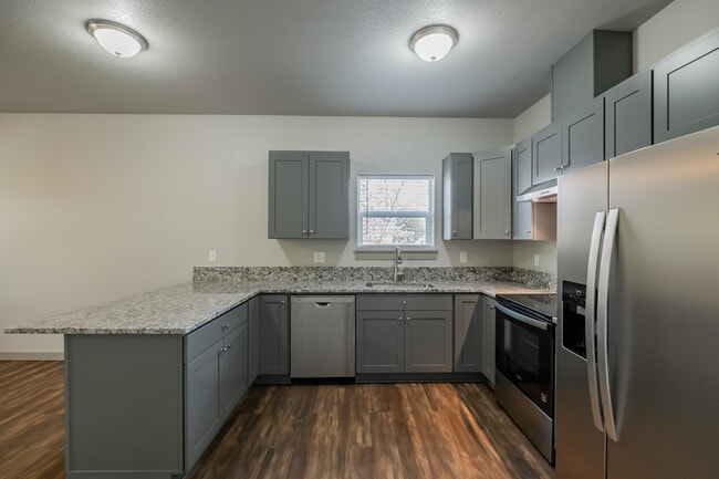 Building Photo - 384 24th St NE