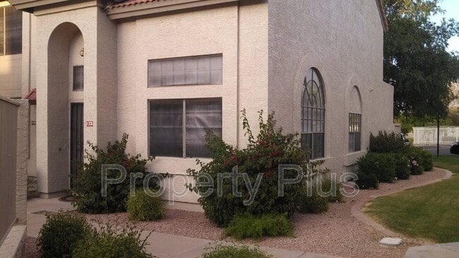 Photo - 3930 W Monterey St Townhome