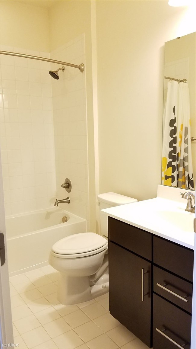 Foto del edificio - 9123 Landon House Ln