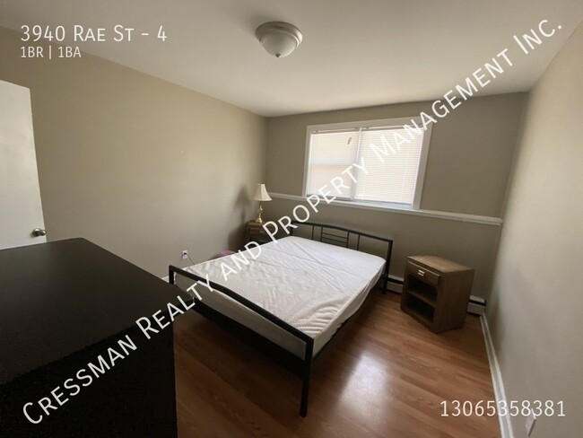 Building Photo - 1 Bed, 1 Bath APARTMENT located in South R...