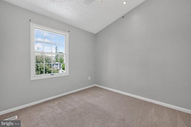 Foto del edificio - 12547 Coral Grove Pl
