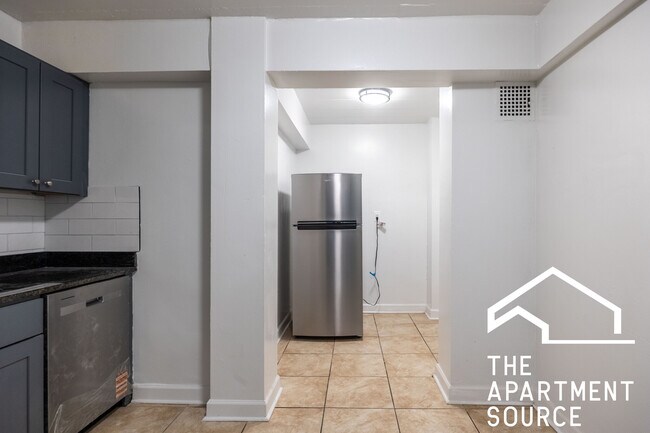 Foto del edificio - 1360 W Touhy Ave