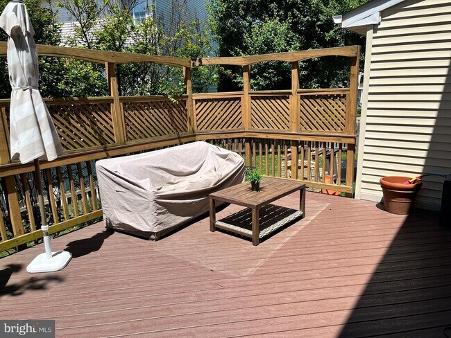 Building Photo - 20611 Coppersmith Dr