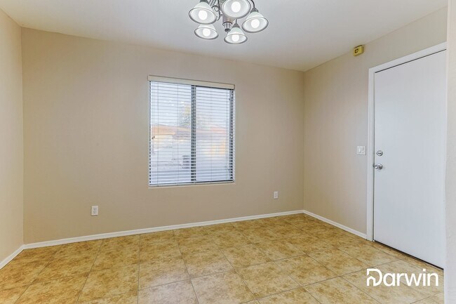 Building Photo - 2281 E Meadow Chase Drive, San Tan Valley,...