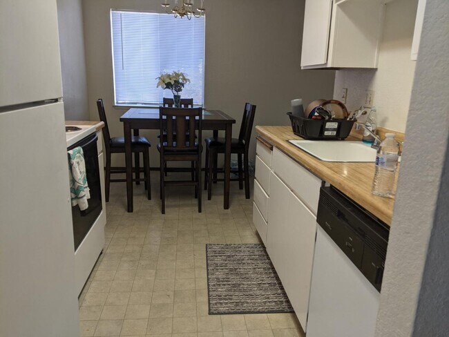 Foto del edificio - 425 E Alameda St