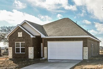 Building Photo - 8413 Downe Dr
