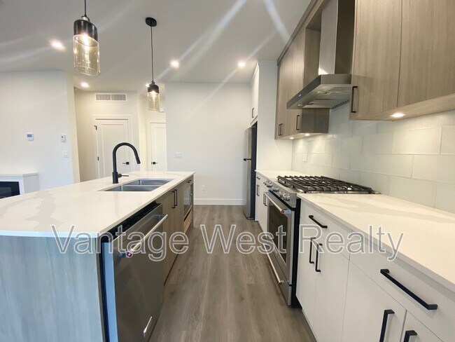 Photo du bâtiment - 867-867 Morrison Ave