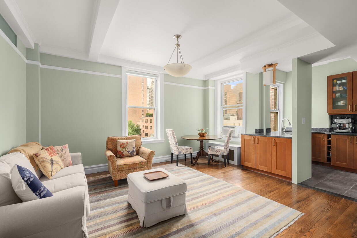 Foto principal - 137 E 28th St