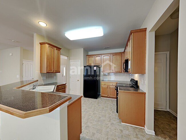 Foto del edificio - 8411 Laurel Run Dr
