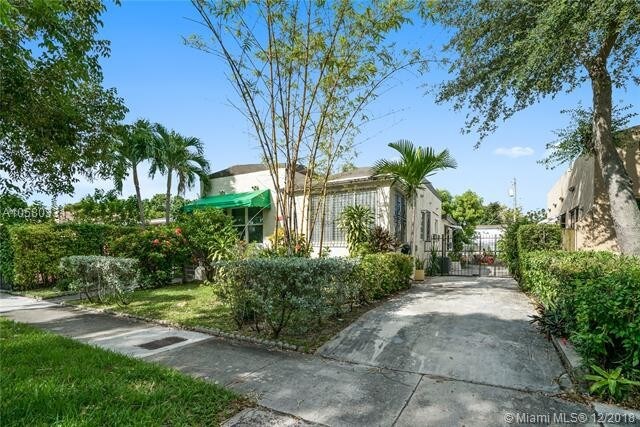 Foto del edificio - 2441 SW 13th St