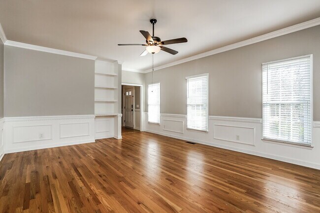 Foto del edificio - 3617 Dewing Dr