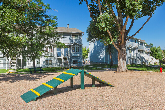 Foto del edificio - Carefree Village Townhomes