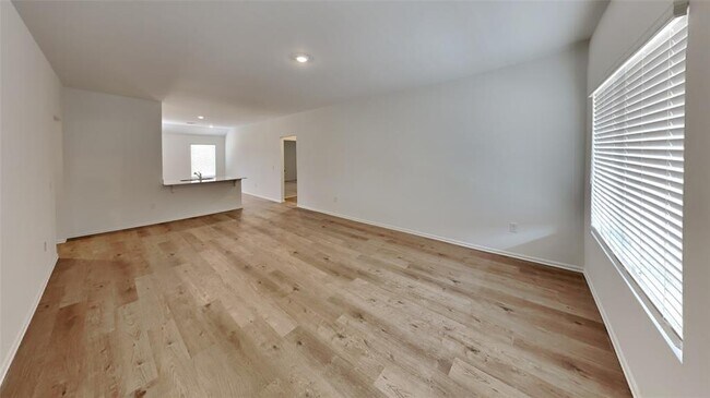 Foto del edificio - 16205 Lovers Ln