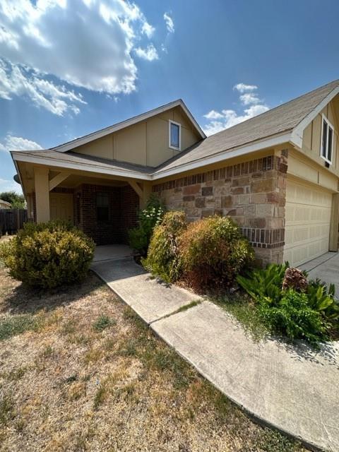 Building Photo - 15109 Parrish Ln