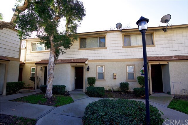 Primary Photo - 1031 S Palmetto Ave