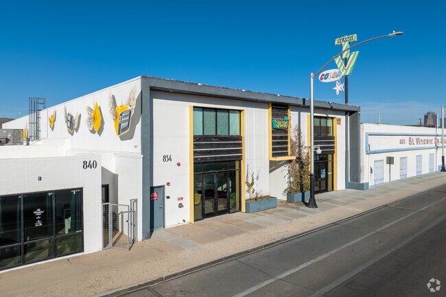 Building Photo - The Flash