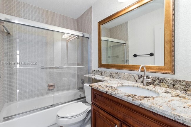 Foto del edificio - 21344 Escondido Way S