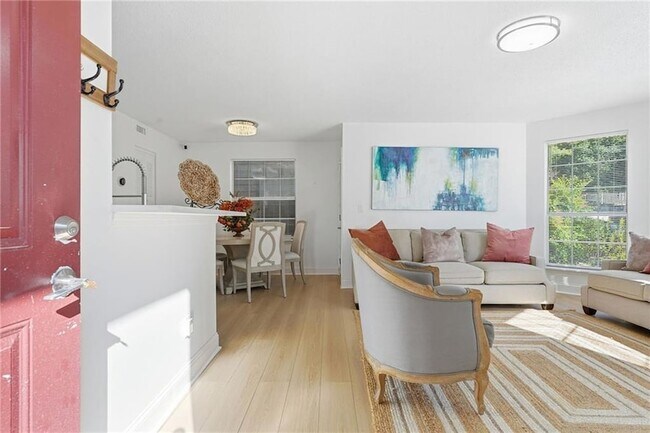 Foto del edificio - 904 Wentworth Ct