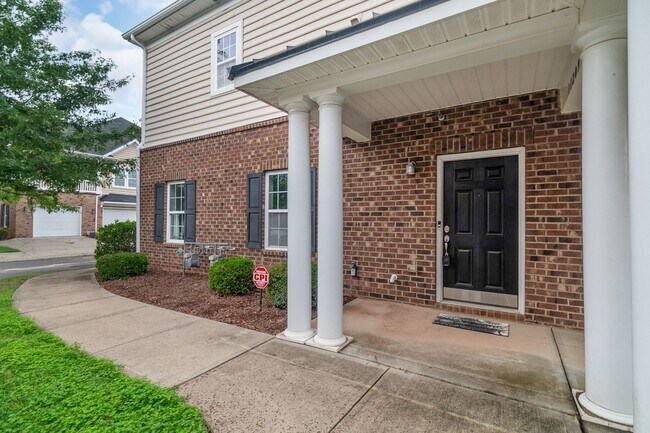 Foto del edificio - Beautiful Condo Minutes from Ballantyne wi...