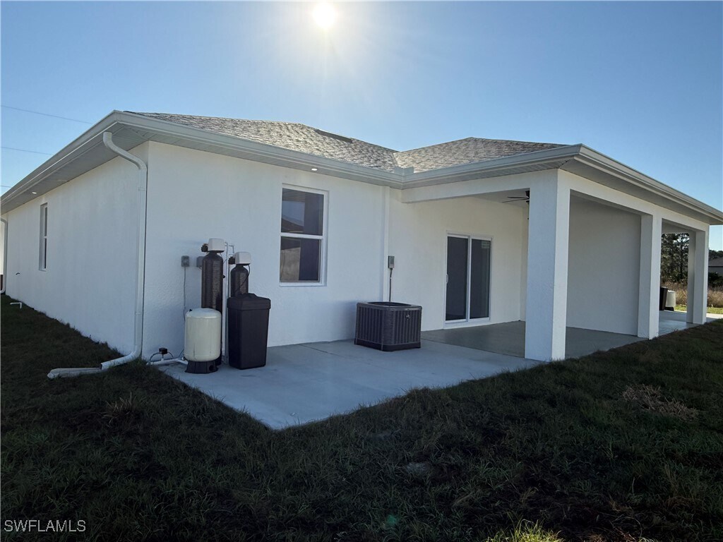 Foto del edificio - 832 Holmes Ave