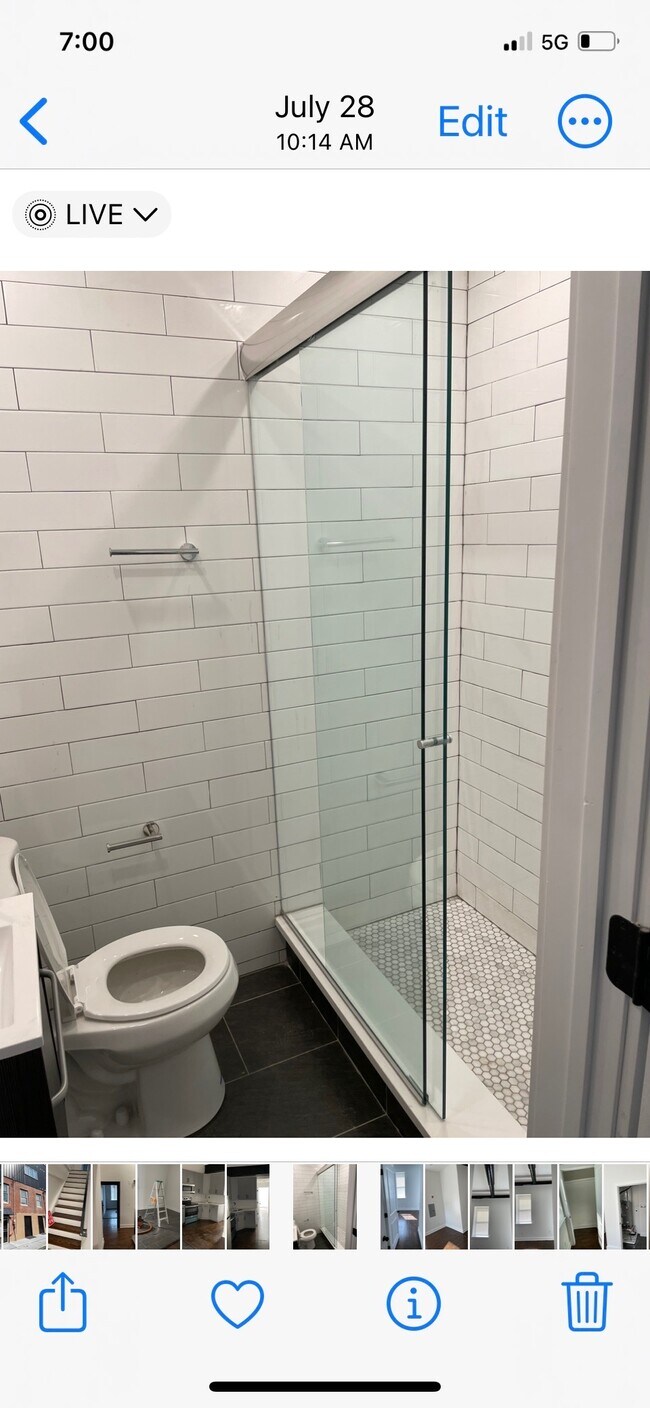 Foto del edificio - 2320 E Cabot St