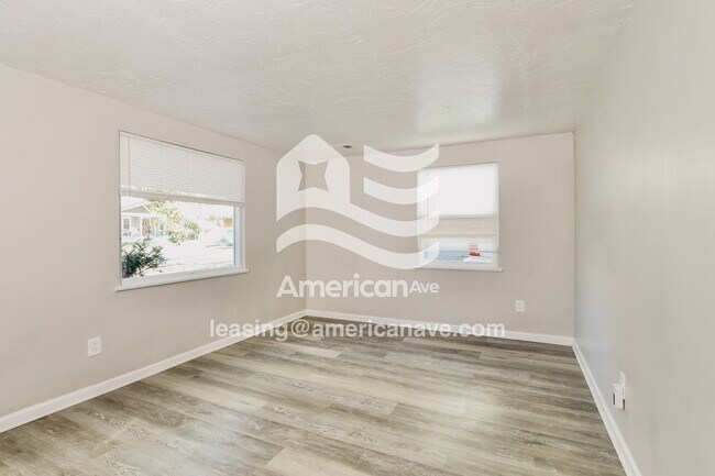 Building Photo - 212 E Bowne Blvd