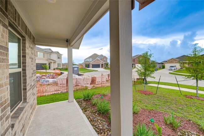 Building Photo - 3110 Spanish Oak Ln