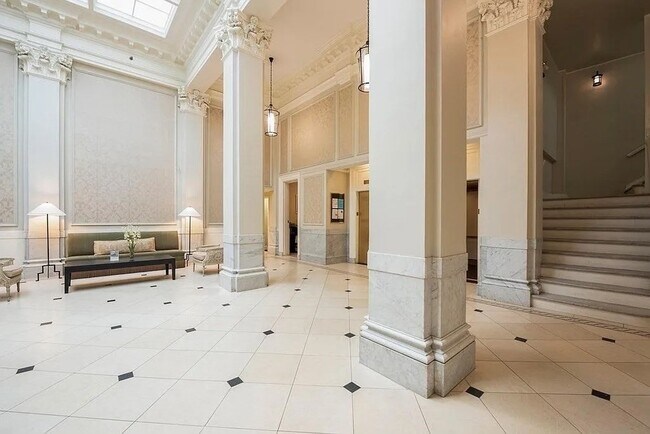 Foto del edificio - 21 Beacon St
