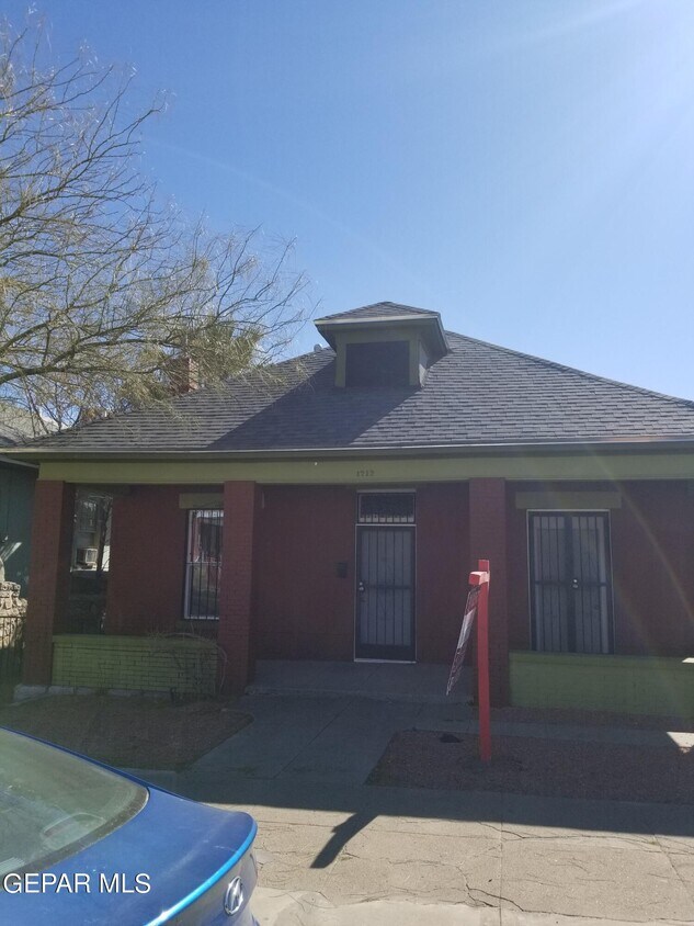 1712 Montana Ave, El Paso, TX 79902 House Rental in El Paso, TX