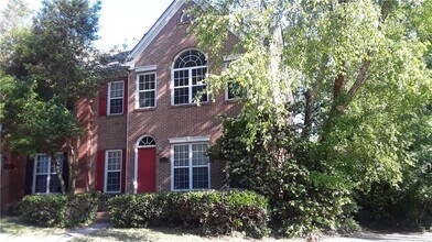 Building Photo - 3299 Hampton Green Way