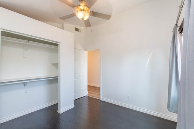 Building Photo - Nice house Modern design in Rancho Cucamonga