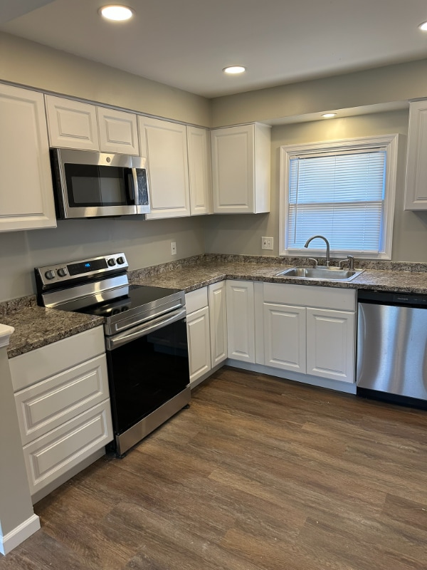 Photo - 43 Russett Ln (Levittown, PA)