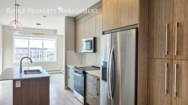 Photo du bâtiment - Fantastic 2 Beds, 1 Baths Apartment/Condo ...
