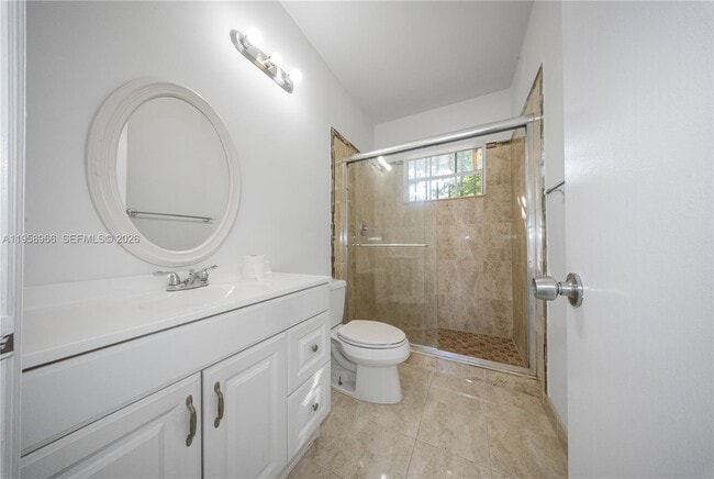 Foto del edificio - 20120 SW 112th Ct