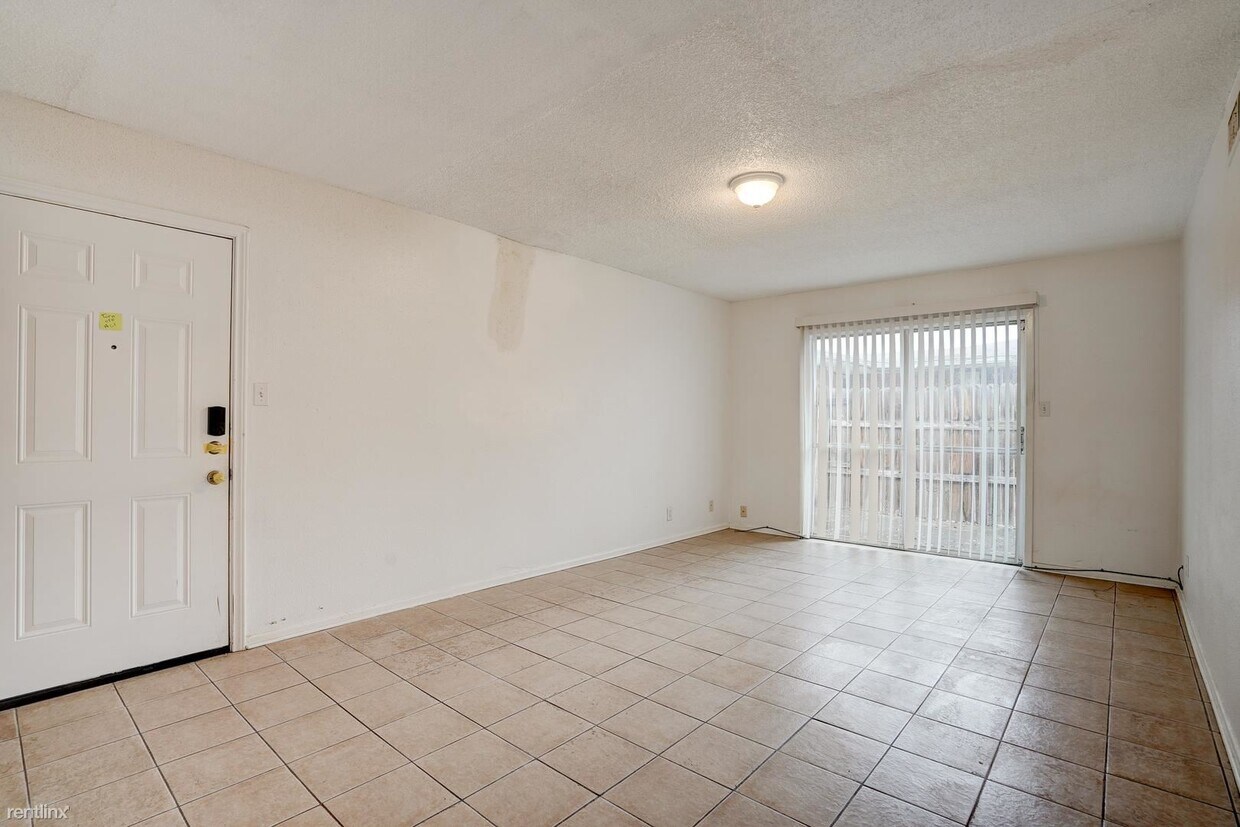 2 br, 1 bath 4plex 3807 Sherril Brook Rd... Condo for Rent in San