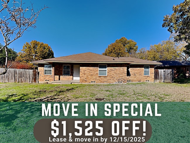 Building Photo - 649 W Main St