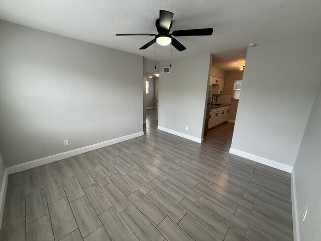Foto del edificio - 2112 9th Ave N