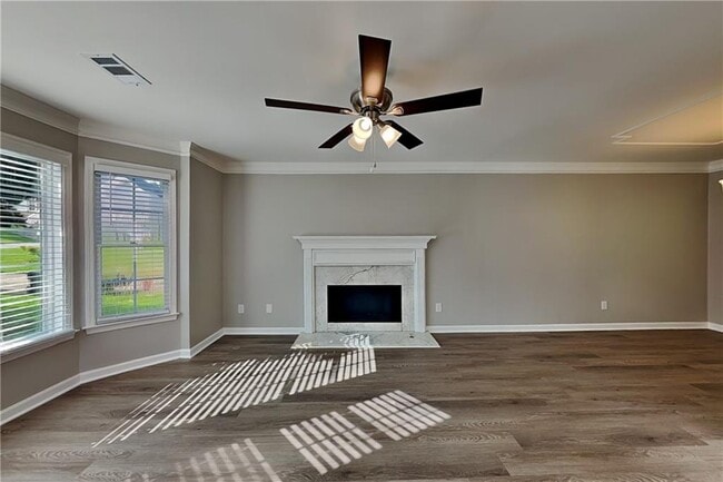 Building Photo - 220 Poppy Tree Ln