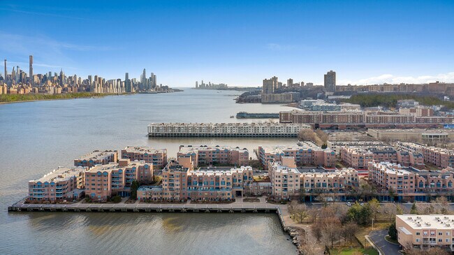 Foto del edificio - 602 Hancock Ct