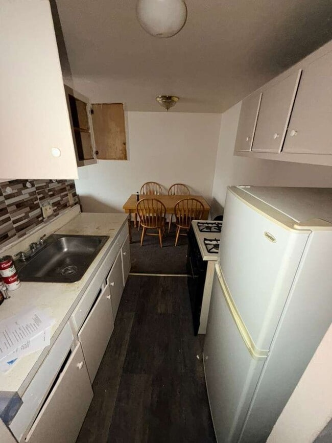 Photo - 14835 Euclid Ave Apartment