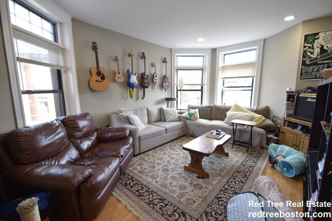 Photo - 1914 Beacon St Apartment